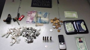Material apreendido na residência (Divulgação: Polícia Militar / Nordeste1)