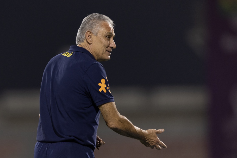 Treino da Seleção Brasileira no centro de treinamento em Doha. Tite