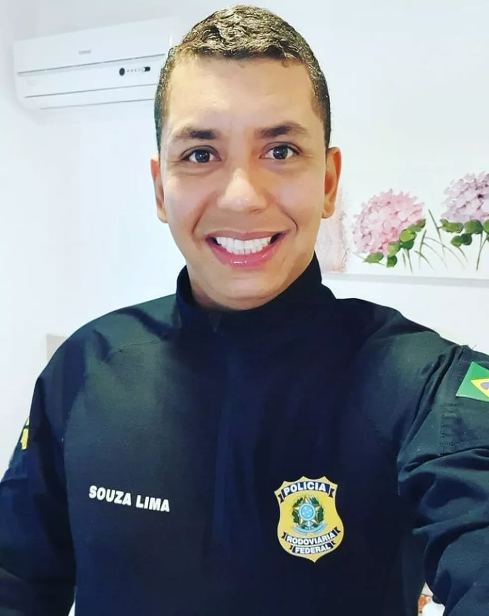 Eduardo Souza de Lima Júnior tinha 37 anos e foi morto na madrugada deste domingo (10), no Recife — Foto: Reprodução/WhatsApp