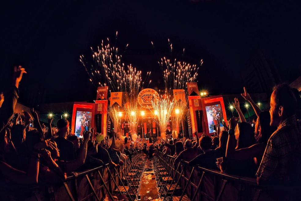 Show de Wesley Safadão no Parque do Povo, no São João 2019 de Campina Grande — Foto: Medow Entertainment/Divulgação