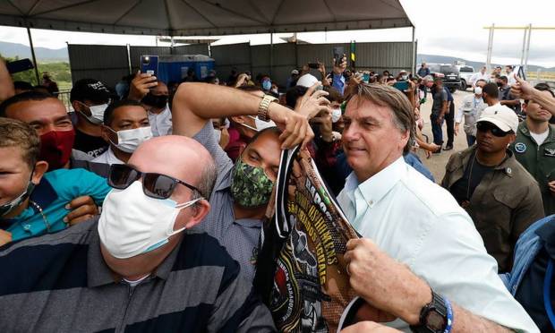 Aglomeração em São José da Tapera, Alagoas Foto: Alan Santos / Alan Santos / PR