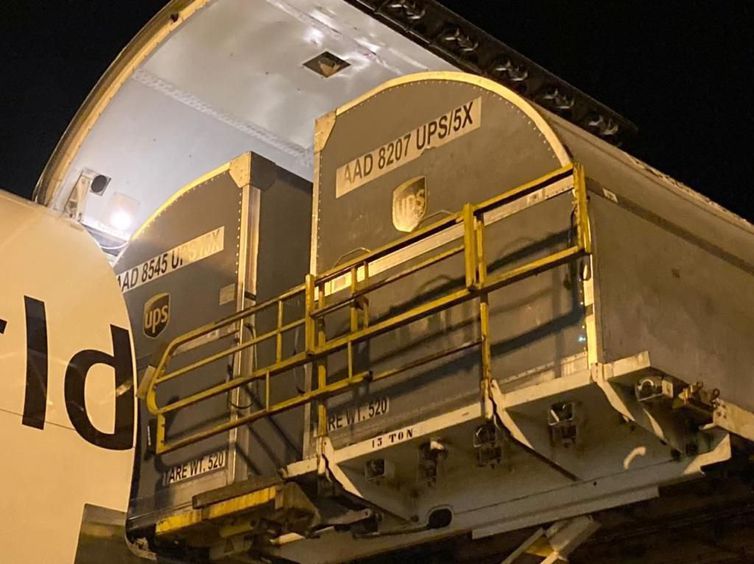  Viracopos 527 mil doses da vacina Covid-19 da Pfizer