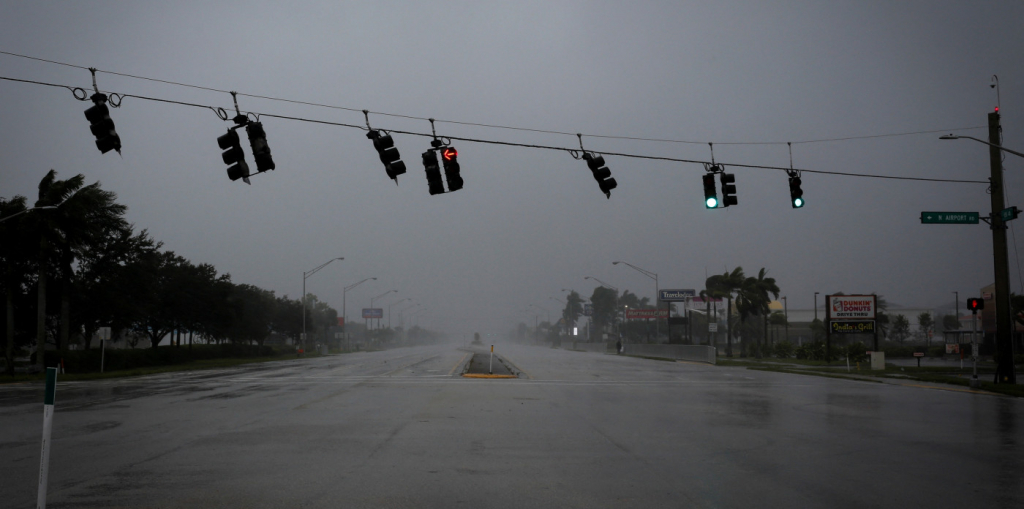 Furacão Ian chega à Flórida, nos EUA