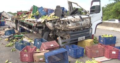 TRAGÉDIA: Homem morre esmagado em colisão entre caminhões na BR-101, na Grande João Pessoa