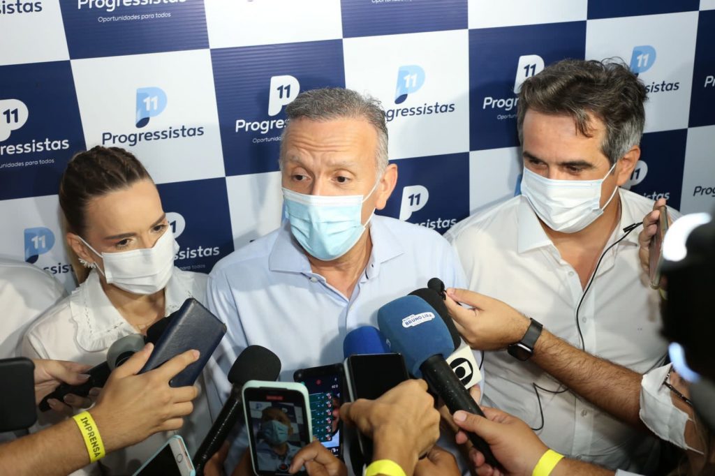 WhatsApp Image 2022 03 31 at 18.42.06 1 300x200 - Em evento de filiação, Aguinaldo aponta ‘regra’ para candidatura ao Senado: ‘tem que haver unidade’