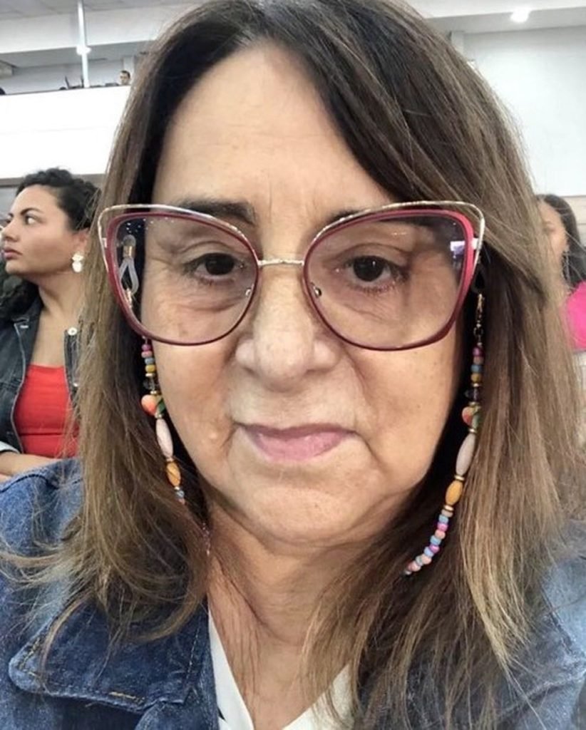 Rosália Lima, irmã de Chitãozinho e Xororó