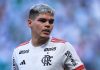 Flamengo prefere a cautela, e Ayrton Lucas está fora do jogo contra o Grêmio