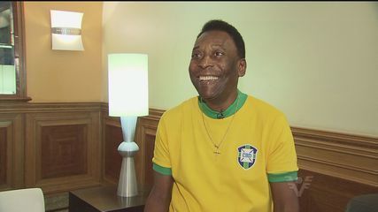 Rei Pelé fala sobre Seleção Brasileira, Neymar e Santos